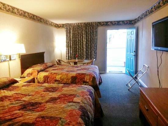 Loyalty Inn Hawkinsville Szoba fotó