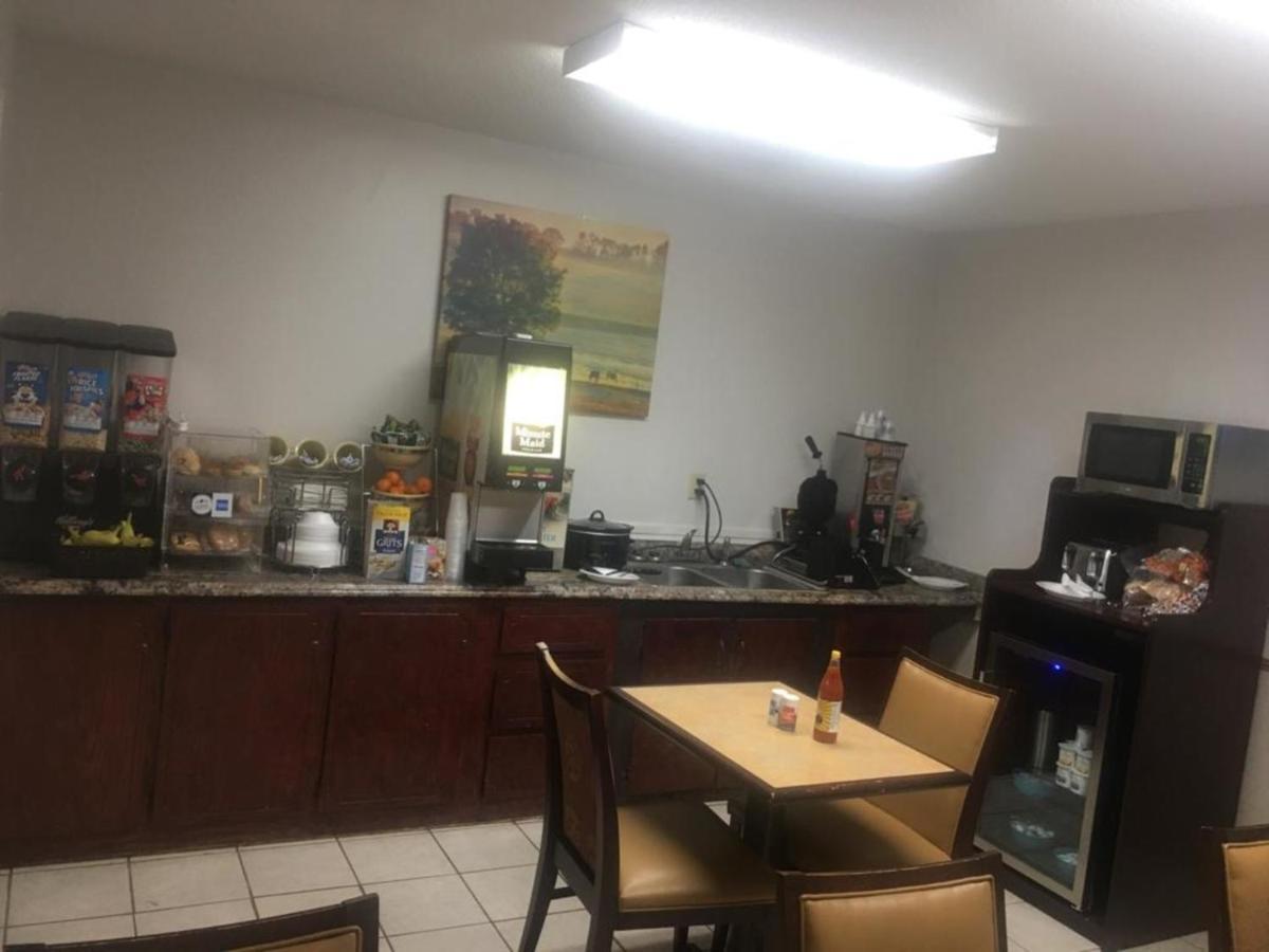 Loyalty Inn Hawkinsville Kültér fotó